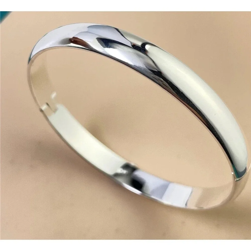 NEW Small Classic Polished Hinged Bracelet Sterling Silver Bangle, 7”‎